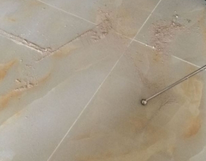 户县瓷砖空鼓维修公司分享粘合剂选择不当在瓷砖铺贴过程中可能导致以下问题